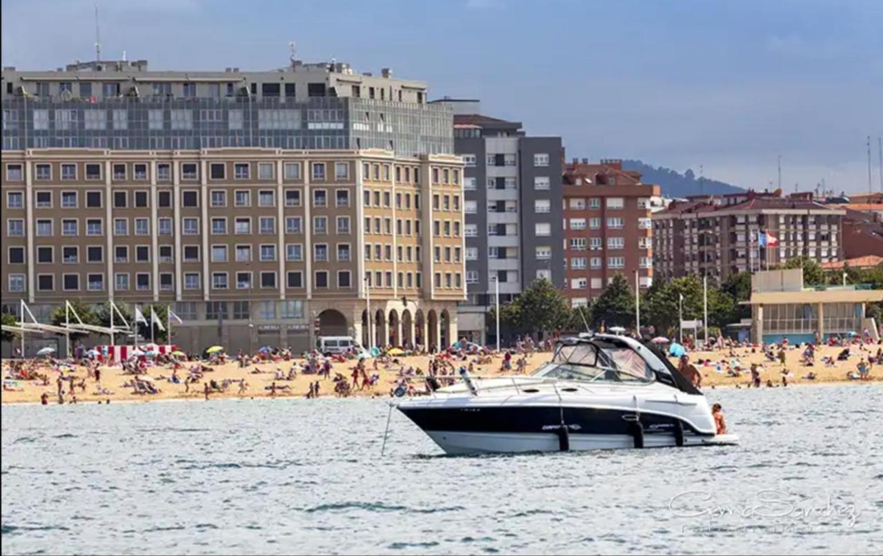 Apto. Vista Playa Poniente Lejlighed Gijón Eksteriør billede